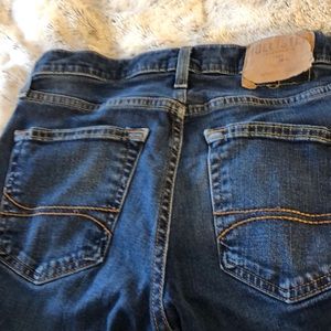 Hollister Jeans - Men’s Hollister skinny jeans size 28X30. Hollister Jeans - Men’s Hollister skinny jeans size 28X30.
